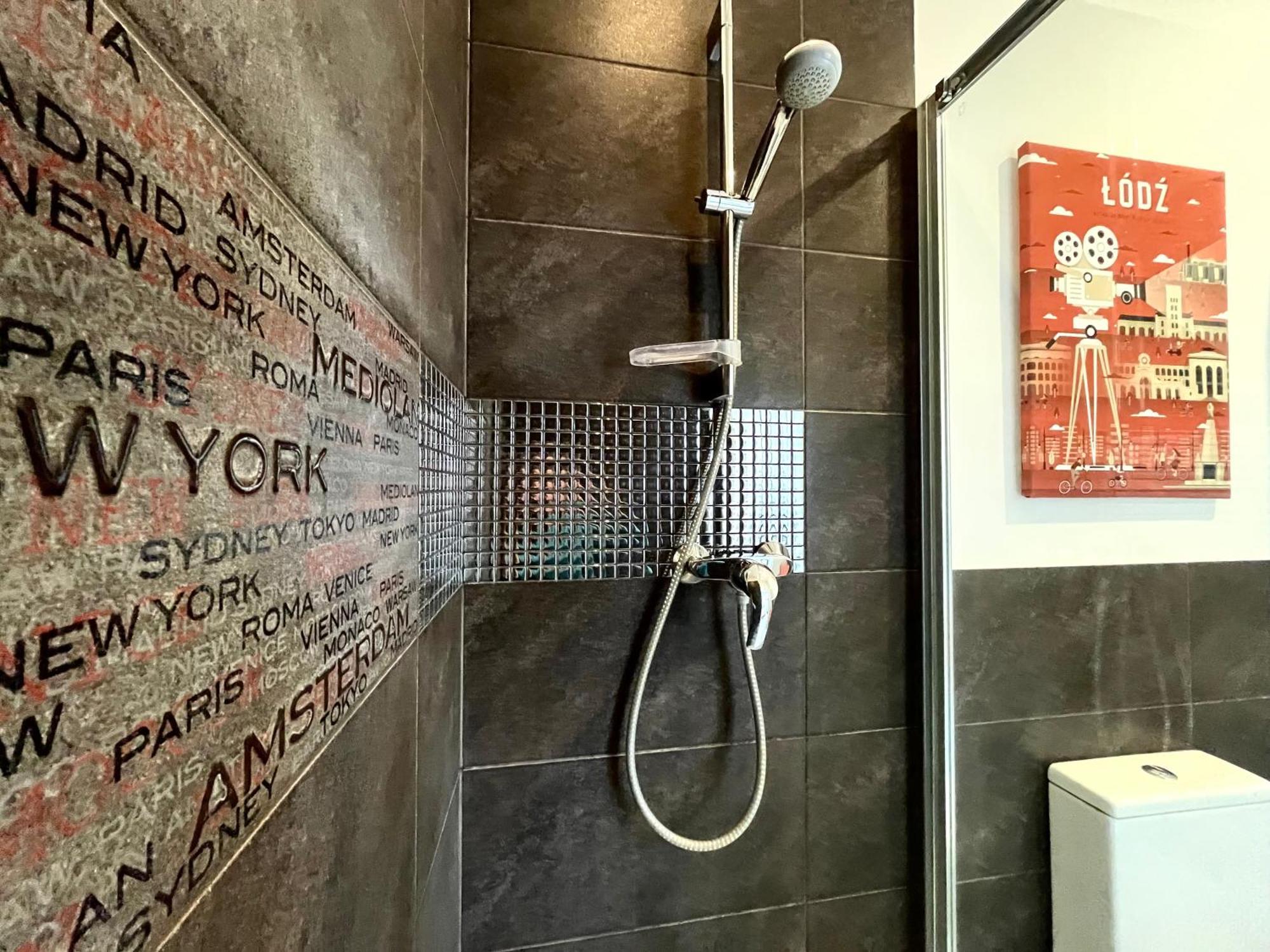Apartament I Love Piotrkowska Z Wielkim Lustrem, Balkonem I Klimatyzacja Łódź Kültér fotó